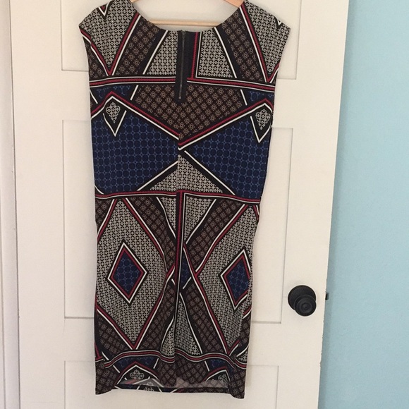 Geometric Pattern Dress - Picture 2 of 3